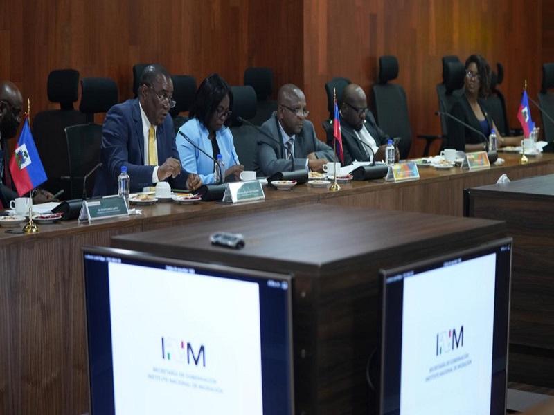 Gobiernos de M&eacute;xico y Hait&iacute; sostienen mesas de di&aacute;logo para atender crisis migratoria