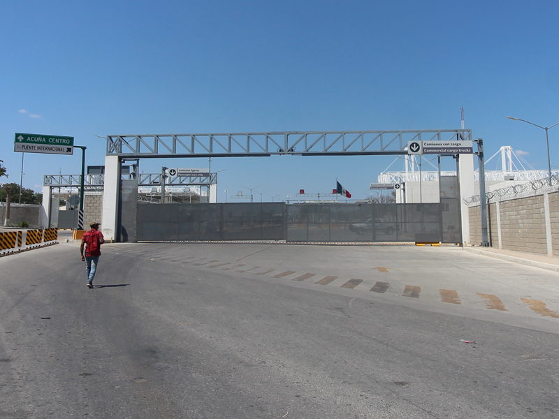 Industriales de Acuña piden acuerdo a autoridades federales para reapertura del Puente Internacional