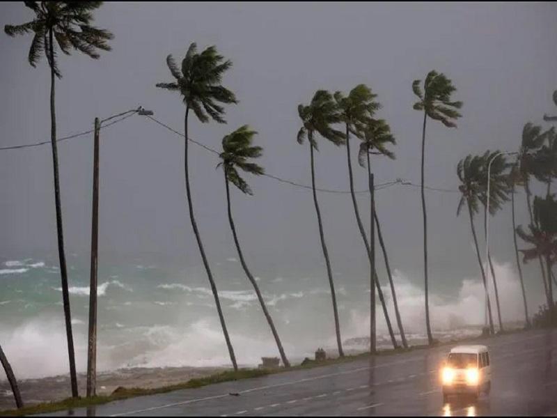 Sam se intensifica a huracán categoría 4 en el Atlántico