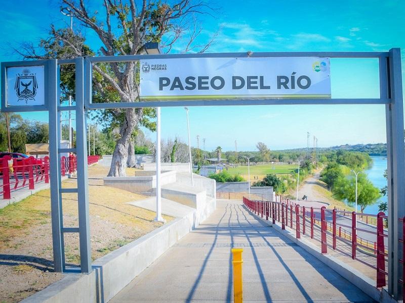 Municipio de Piedras Negras realiza la restauraci&oacute;n total del Paseo del R&iacute;o y colocaci&oacute;n de nuevo alumbrado (video)