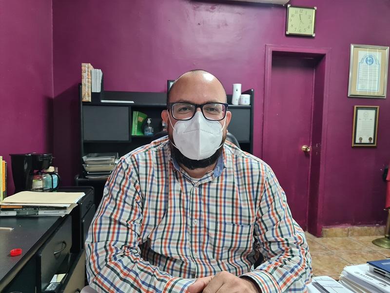 A&uacute;n no manejan vacunas antiCovid m&oacute;dulos en centros de salud, hospitales y la Unidad de Medicina Familiar 