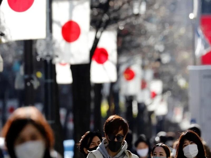 Jap&oacute;n pone fin a estado de emergencia por COVID ante baja de contagios