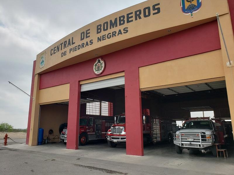 Incendios en lotes bald&iacute;os, lo m&aacute;s atendido por bomberos de Piedras Negras en septiembre (video)