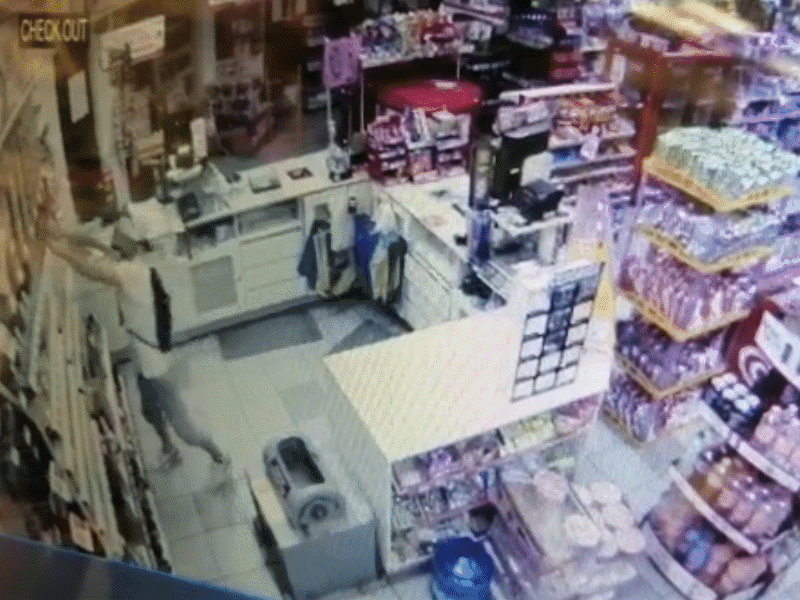 Espera Fiscalía denuncia por robo y daños a tienda de conveniencia en Piedras Negras