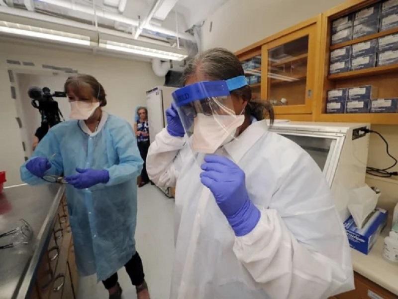 Fallecieron tres m&aacute;s en Coahuila por COVID-19 y tiene 46 nuevos contagios; acumula 92,605 casos y 7,233 muertes