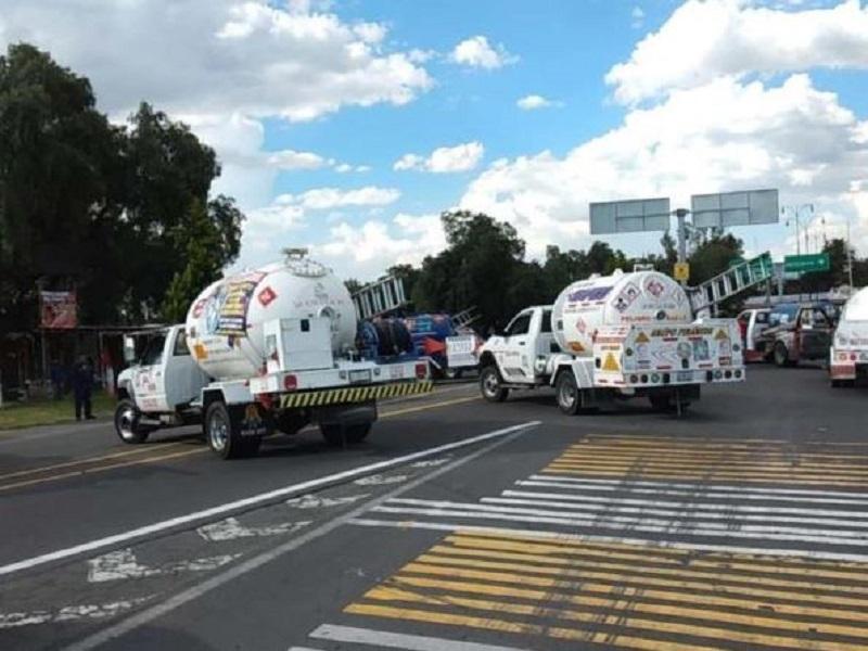 Gaseros realizaron 14 bloqueos y un integrante roci&oacute; con gas a polic&iacute;as: Secretario de Gobierno CDMX