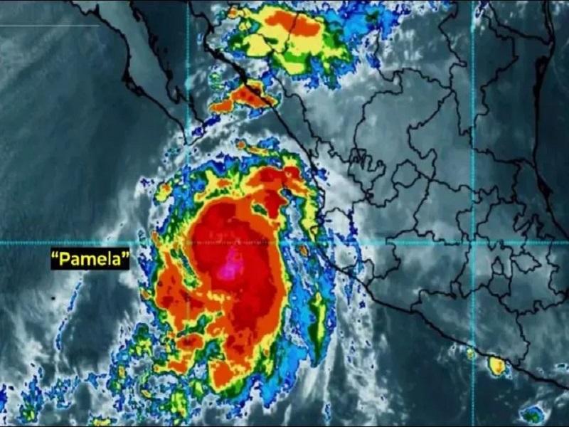 Pamela se degrada a tormenta tropical, prevén que impacte como huracán en Sinaloa