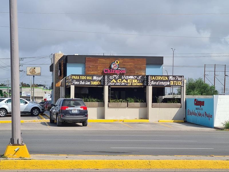 Extorsionan con 80 mil pesos a empleada de restaurante en Piedras Negras (video)