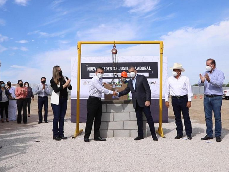 Coloca MARS primera piedra de nuevo Tribunal Superior de Justicia en la Regi&oacute;n Centro