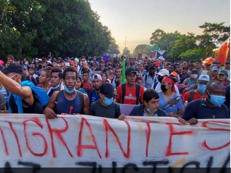 Caravana migrante retoma su camino rumbo a la CDMX (video)