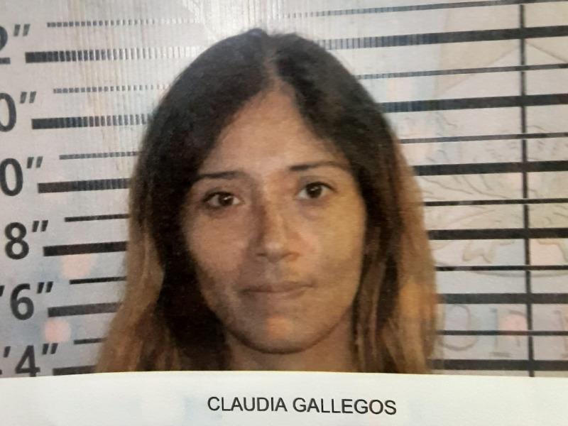 Detienen a mujer de Eagle Pass por golpear a su madre 
