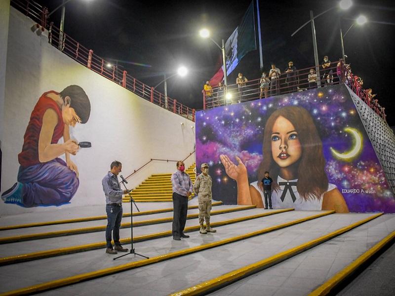 Impresiona a funcionarios de SEDATU murales del Paseo del R&iacute;o, buscan plasmar algunos en El Cabo