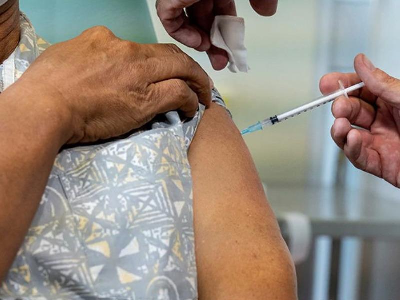 Habr&aacute; jornada sabatina para aplicar refuerzo contra el COVID a empleados del Distrito Escolar de Eagle Pass