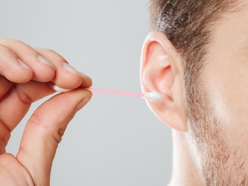 Recomiendan especial cuidado en limpieza de o&iacute;dos