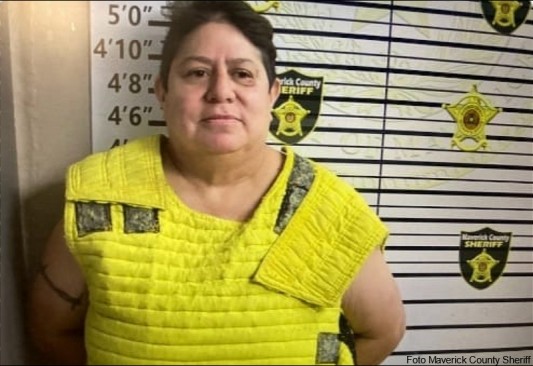 Mujer arrestada