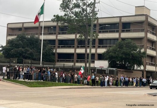 Filas para votar en EU