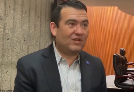 Mayor Rolando Salinas