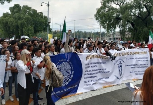 Manifestantes de la UNAM