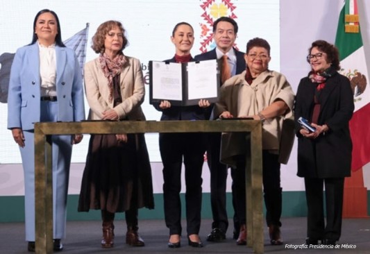 Decreto para la Universidad Rosario Castellanos