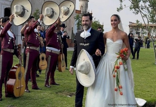 Boda de Ale Capetillo