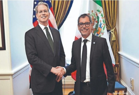 Secretario del Tesoro de EU y de Hacienda de México