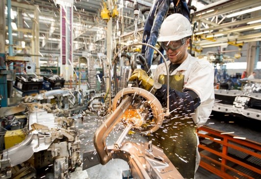 INDUSTRIA