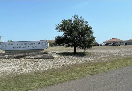 AEROPUERTO DEL CONDADO DE MAVERICK