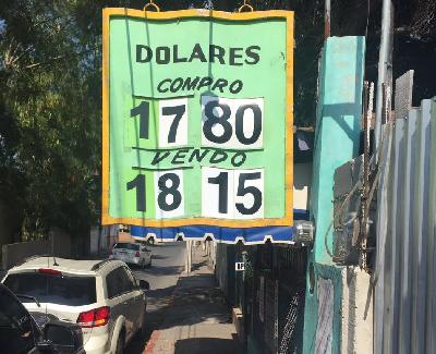 Llega el dólar a 18 pesos con 20 centavos en las casas de cambio de Piedras Negras