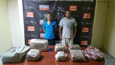 Detienen a dos sujetos con 16 kilos de marihuana en la colonia Presidentes de Piedras Negras